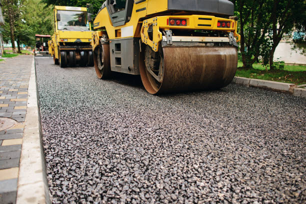 Best Professional Driveway Pavers  in Royal City, WA